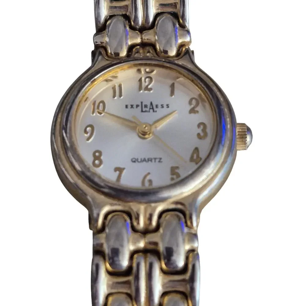 LA Express Womens Watch Vintage Elegant affordable and‎ timeless Matching band